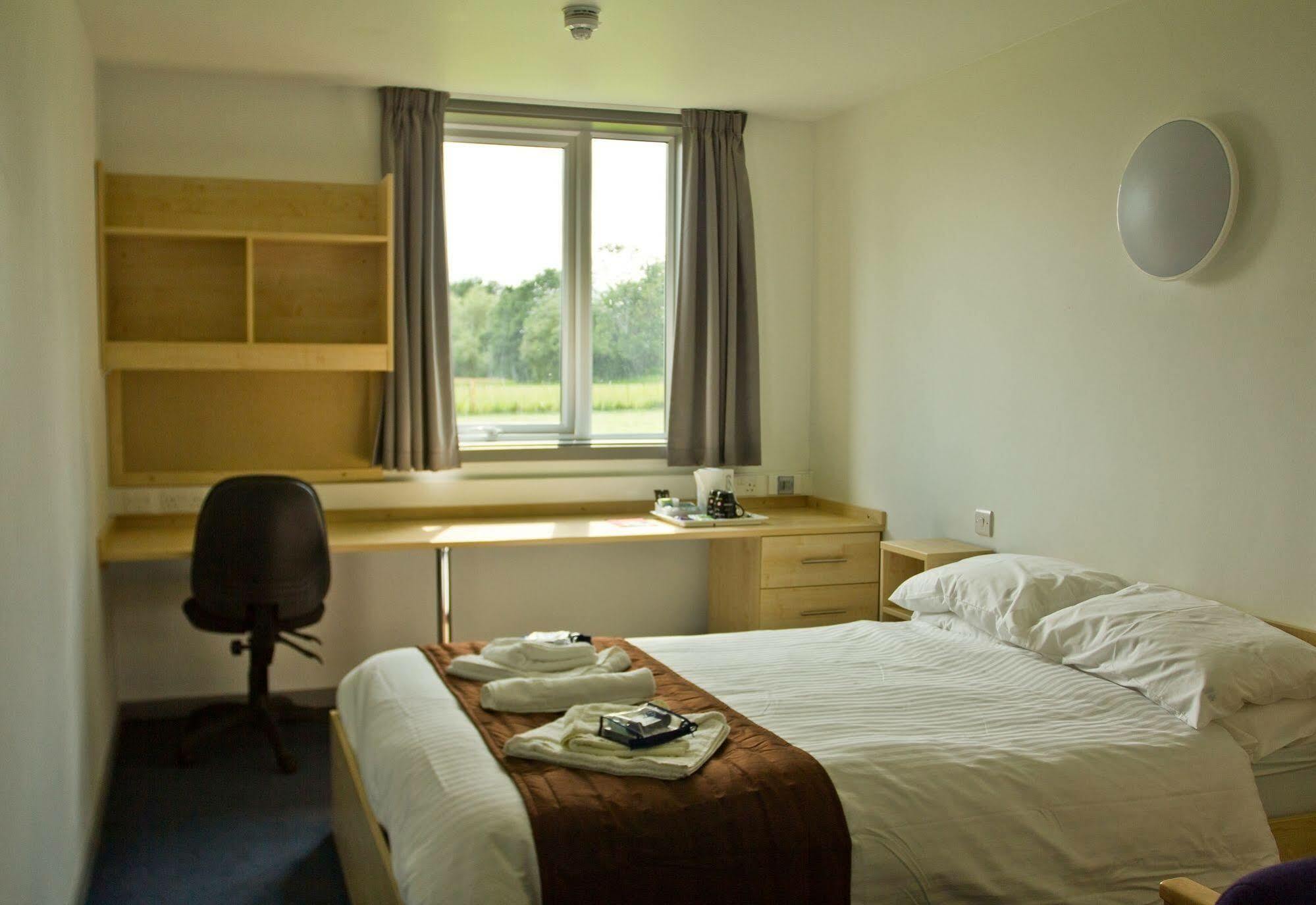Turing College Hotel Canterbury Kültér fotó